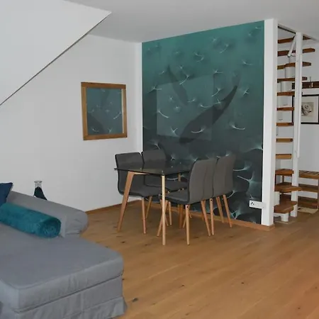 Διαμέρισμα Modernes Mit Meerblick *